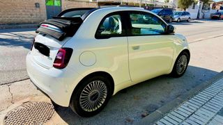 FIAT 500 Cabrio Eléctrico etiqueta 0