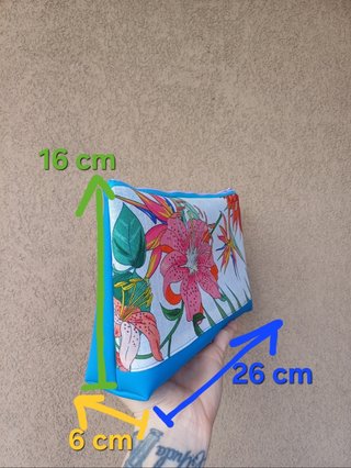 Astuccio, pochette portatutto