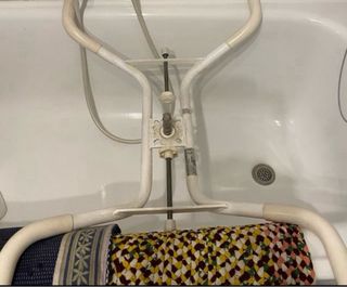 Cama articulada, grúa enfermos y colchón