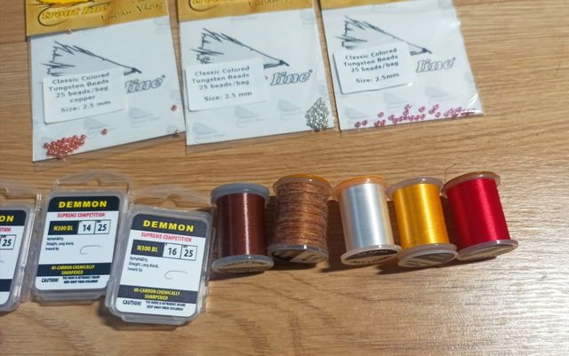 Material montaje ninfas y perdigones