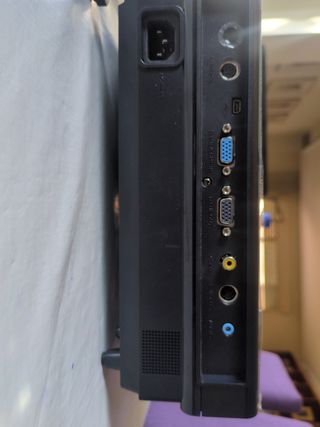 Proyector BenQ mp610