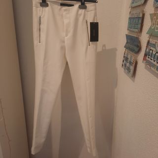 Pantalones pitillo de vestir,blancos