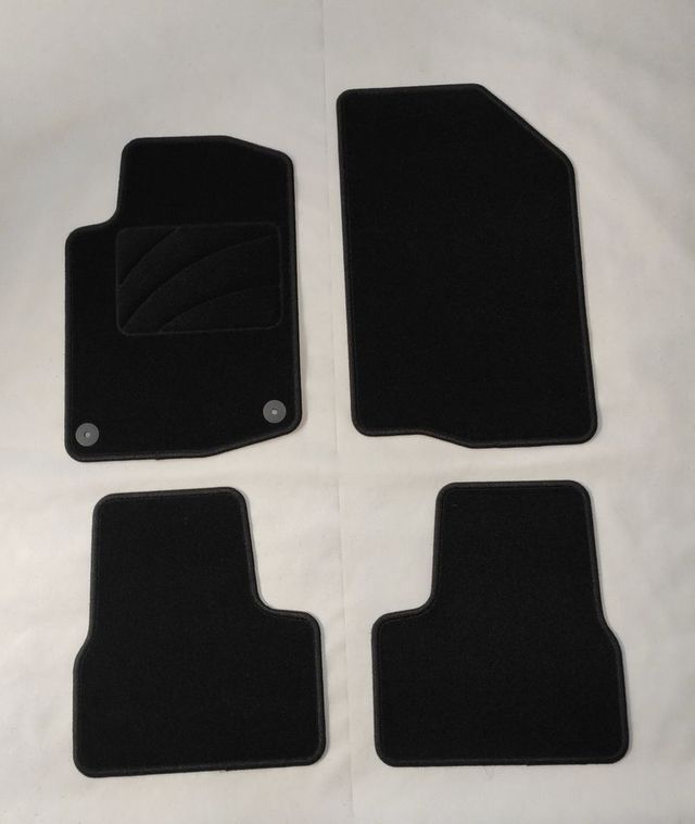 Alfombrillas a medida para Peugeot 208 I