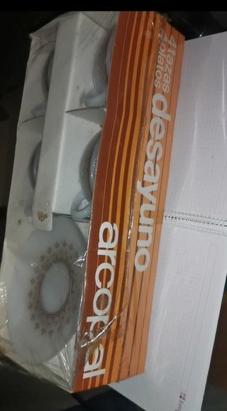 Nuevo. Desayuno 4 servicios Arcopal Alhambra