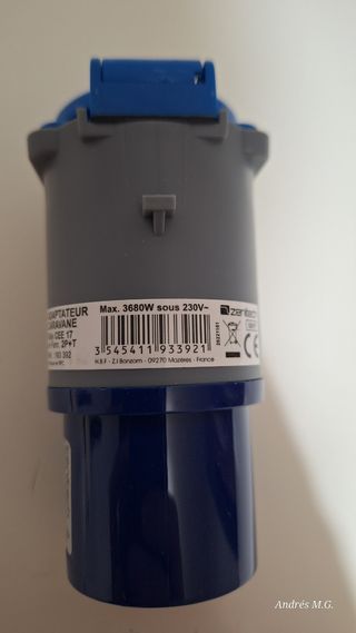Adaptador eléctrico 