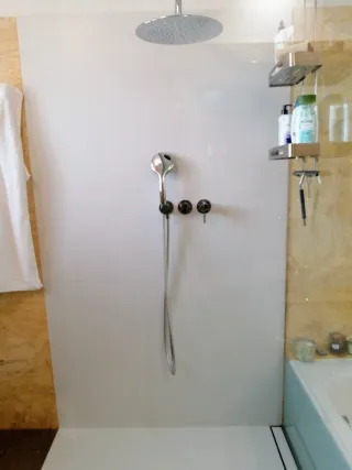 Baldosa Roca 120 x 120 cm blanco puro