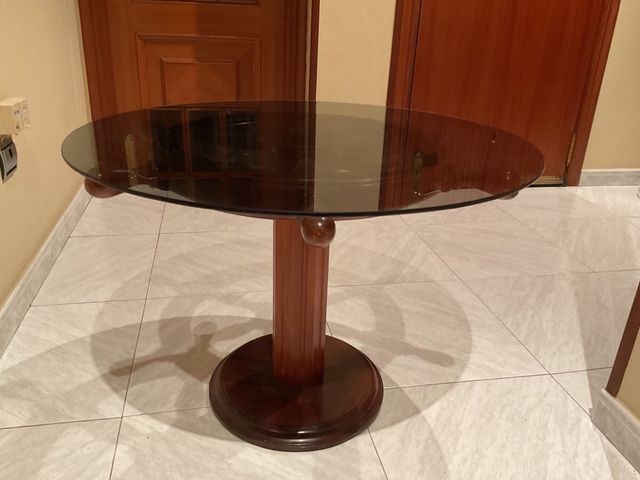 Mesa de Timón de madera de teca y cristal oscuro
