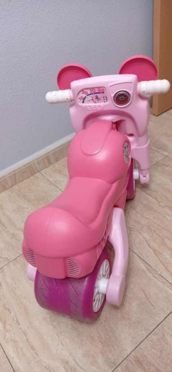 Corre pasillos Minnie