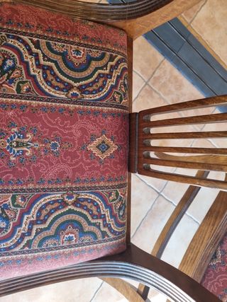 Silla barroco inglés, brazos,tela damasc