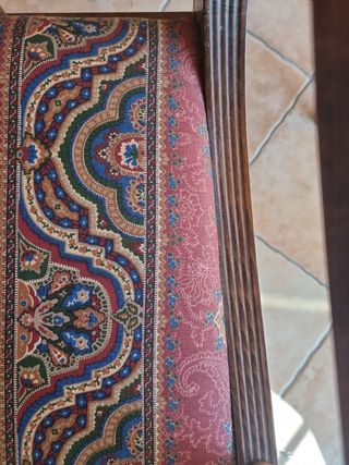 Silla barroco inglés, brazos,tela damasc