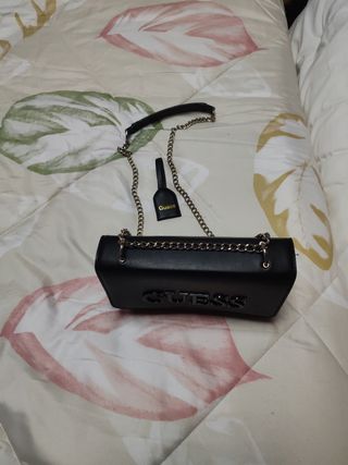 Bolso guess