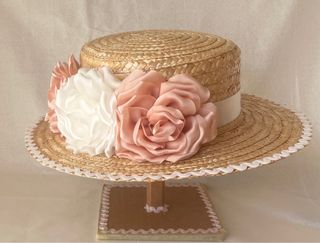 Sombrero de paja. Canotier. Ideal celebraciones.