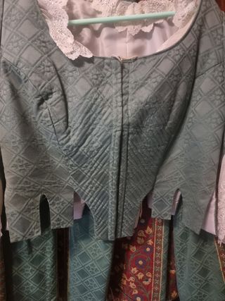 Traje valenciana verde huertana