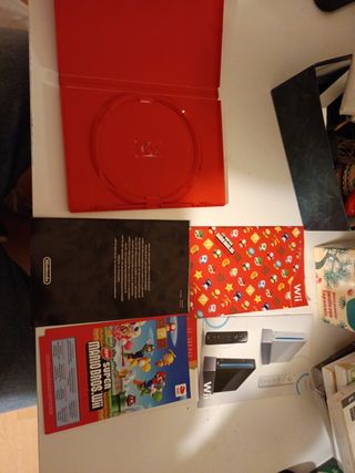 Caja de super Mario bros Wii