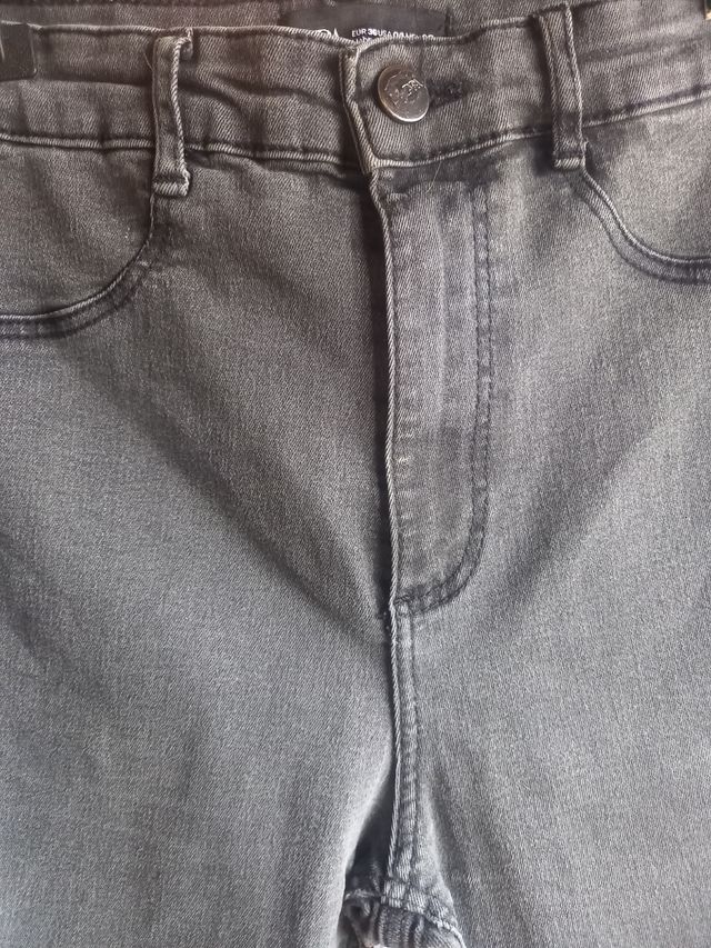 Jeans elástico de Zara