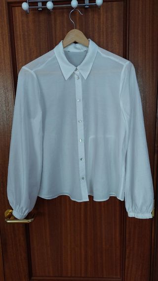 Camisa corta de Zara