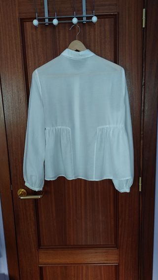 Camisa corta de Zara