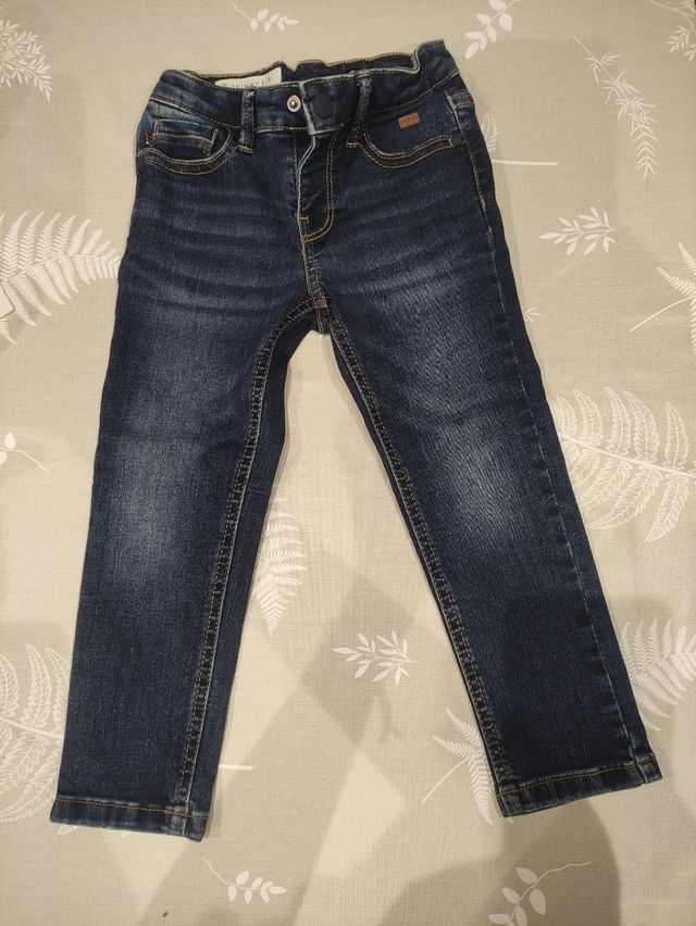 Pantalón vaquero Mayoral