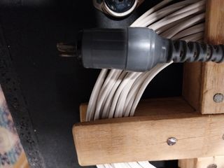 Casset y altavoces con transformador