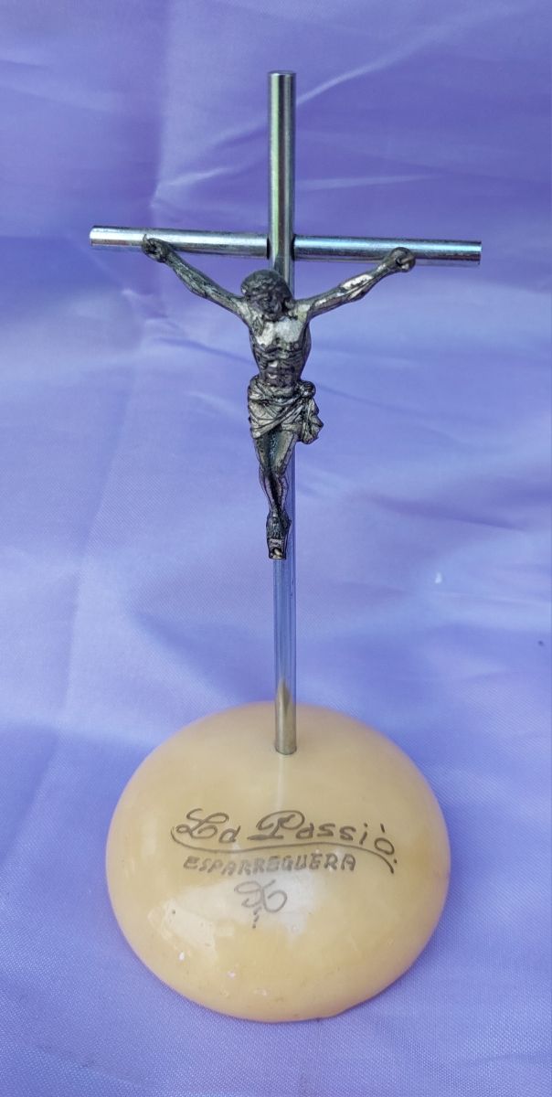 Figura religiosa Cristo en la cruz 