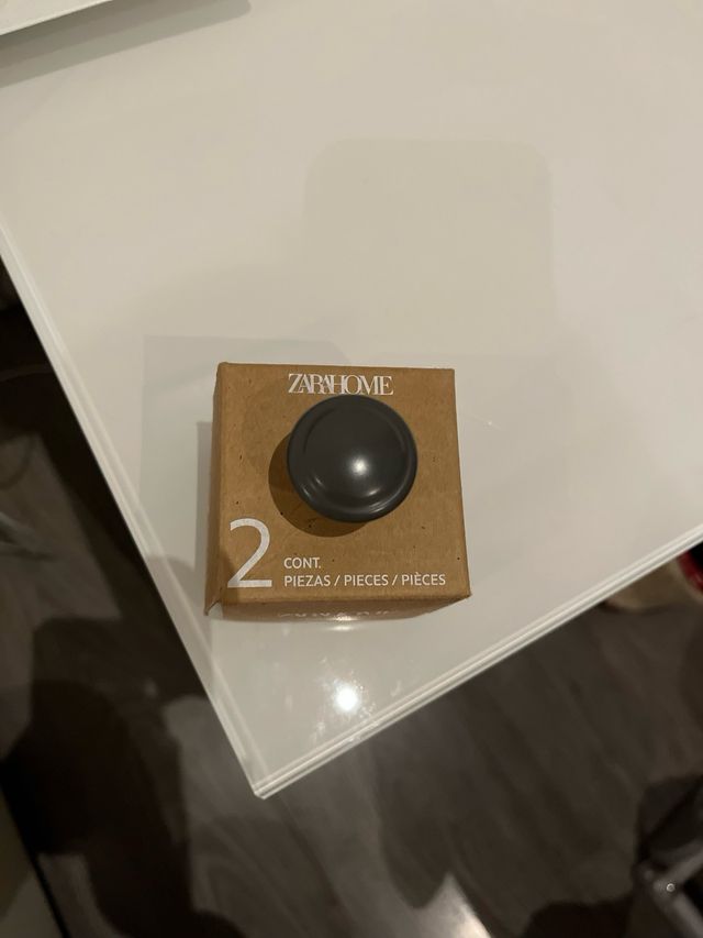 Seis Tiradores de armario o cómoda Zara Home