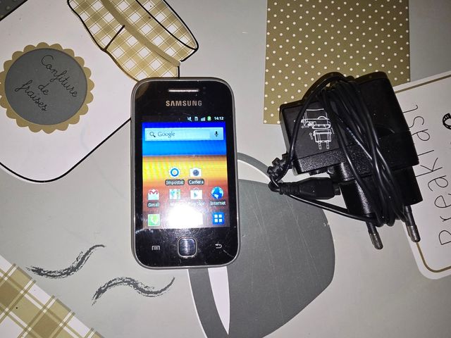 Smartphone samsung Galaxy young y