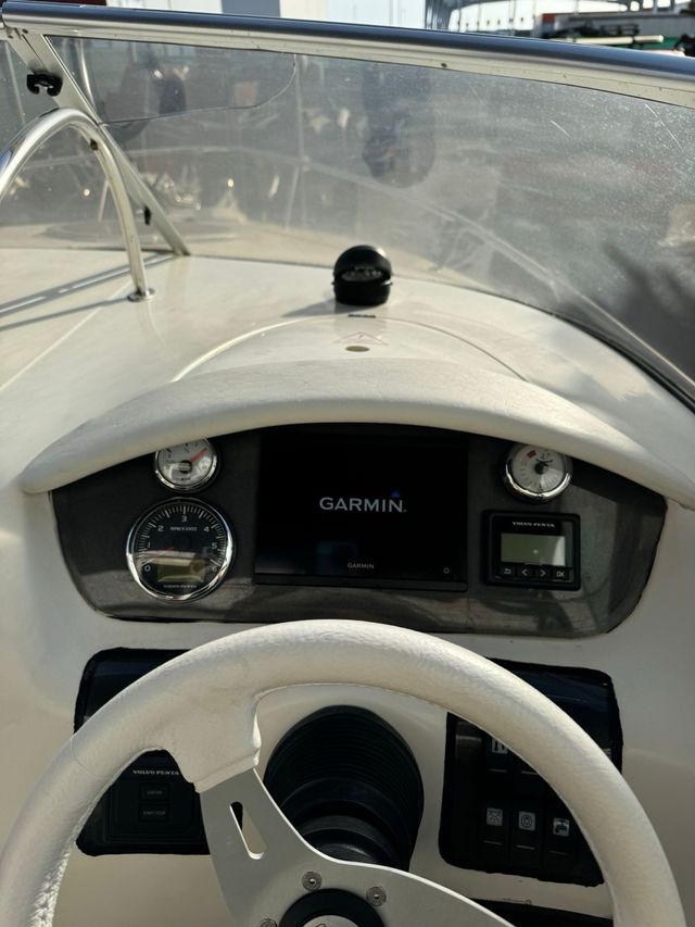 M Barco Cranchi Elipse 21