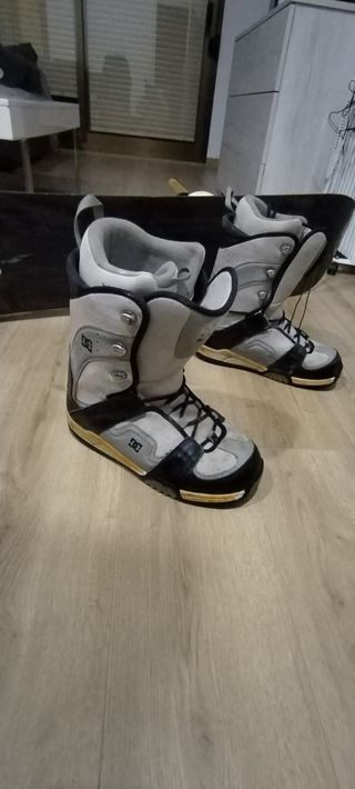 Tabla snow, fijaciones, y botas