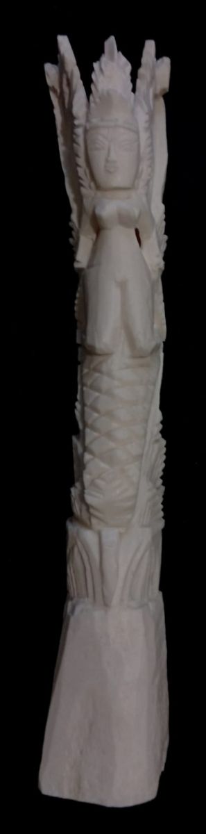 Set di statuette in osso