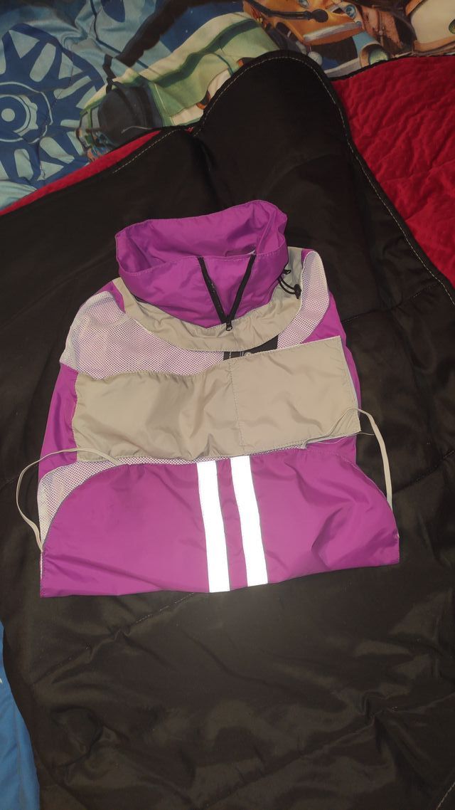 Chaqueta impermeable PERRO