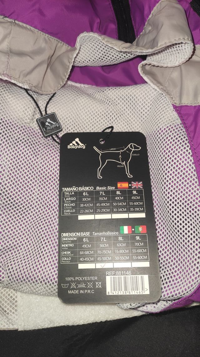 Chaqueta impermeable PERRO