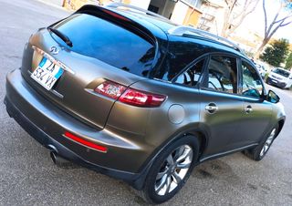 Infiniti FX45 2004