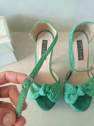 Scarpe con tacco donna 