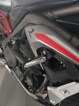 Triumph street triple R