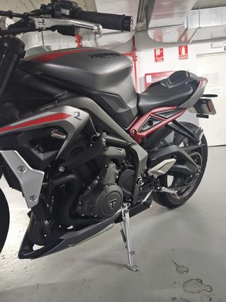 Triumph street triple R