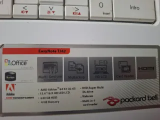 Portátil Packard Bell EasyNote TJ62