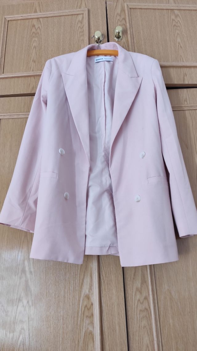 Blazer rosa de Bershka