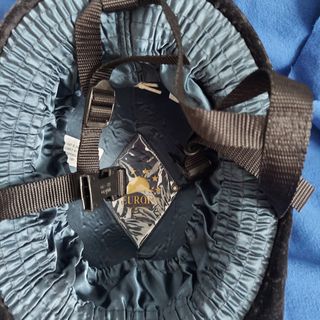 Casco equitazione ippica Europa