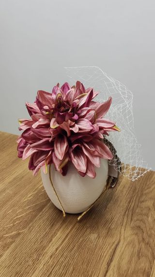 Diadema tocado flores rosa