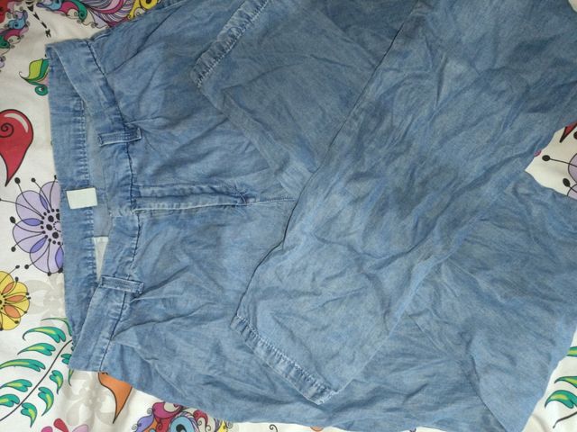 Vaqueros pinzas Mango