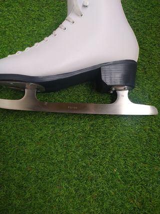 Patines sobre hielo +mochila