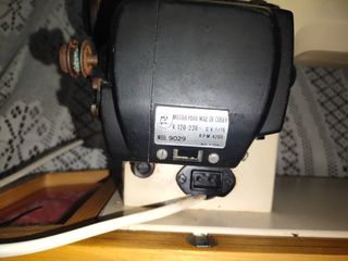 Maquina de coser Alfa zic ZAC artesanal