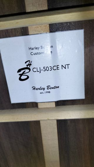 Guitarra electroacústica