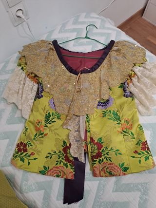 Traje fallera valenciana