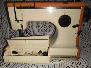 Maquina de coser frister rossman