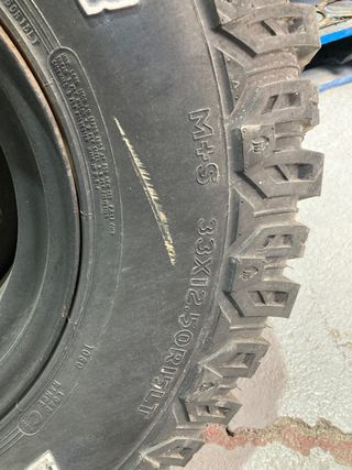 33 12,5 15 cooper stt pro y llanta NUEVA