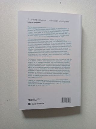 El derecho, conversación entre iguales