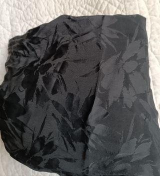Abito nero in Seta jacquard. Vintage 90s