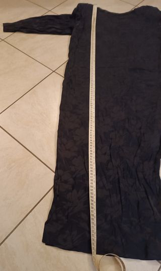 Abito nero in Seta jacquard. Vintage 90s