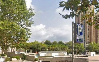 Garaje en venta en Gavarra en Cornellà de Llobregat